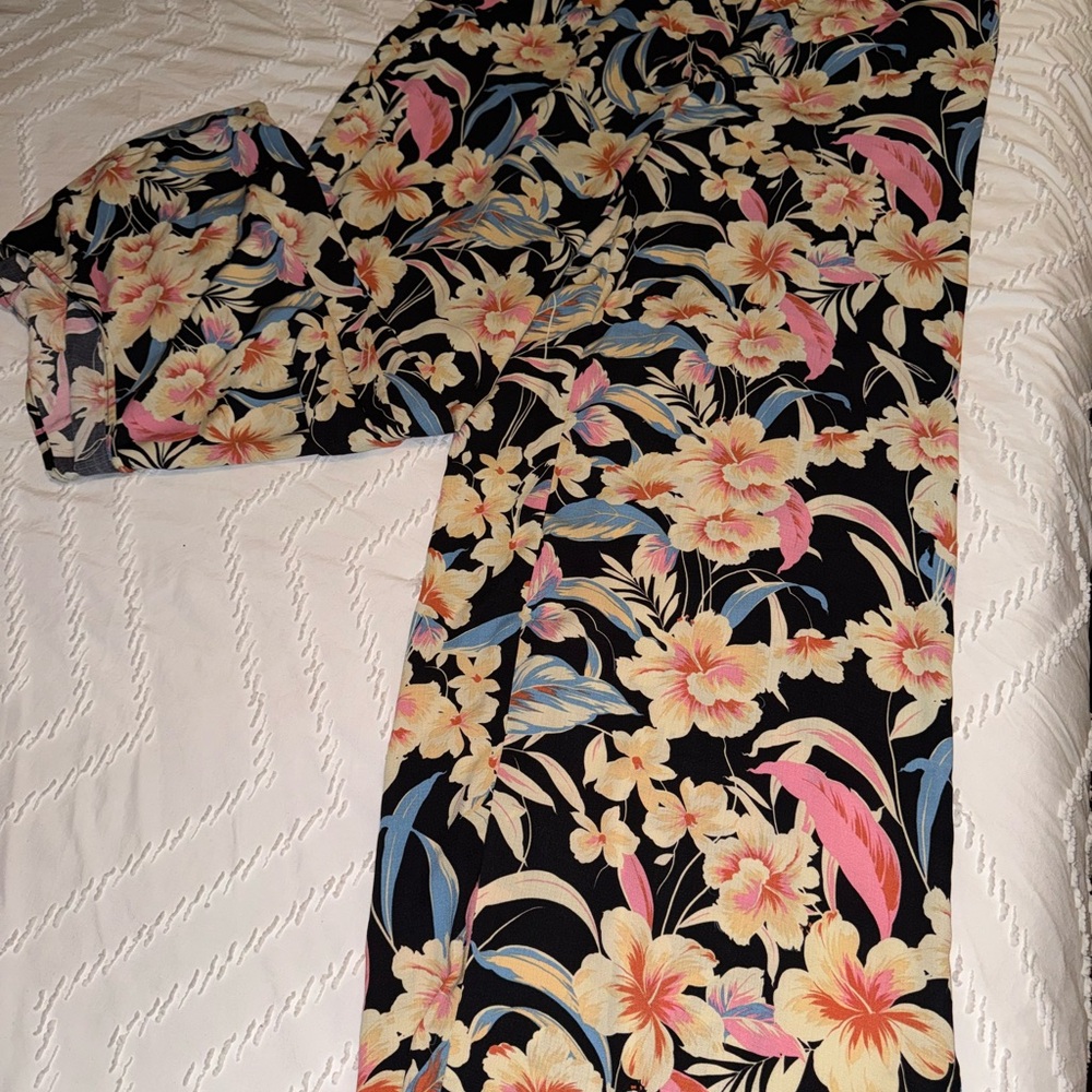 Tropical Print Pant Set - Picture 3 of 5